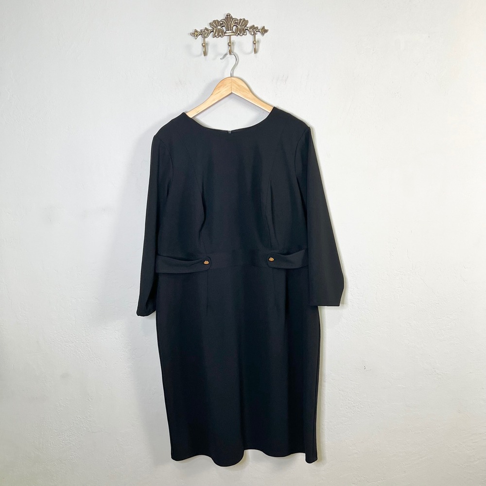 London Times Sheath Dress Size 18W Black 3/4 Sleeve Gold Button Accent Knee